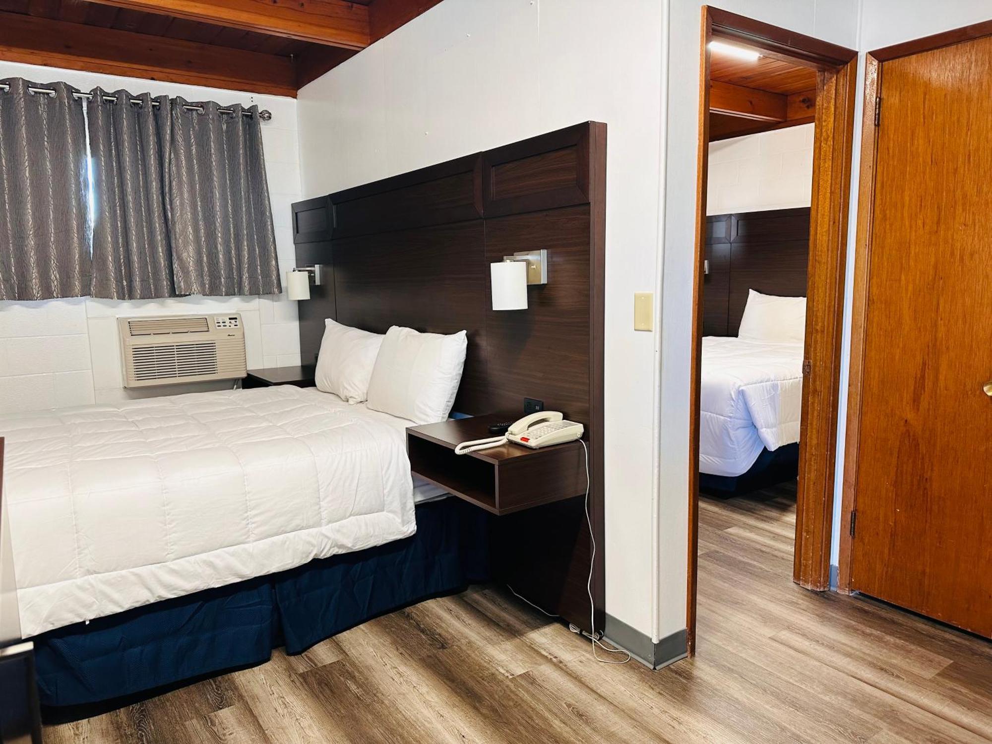 Anchor Inn Motel By Loyalty เบลน ภายนอก รูปภาพ